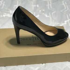 Cole Haan size 6 Black Chelsea Patent Heels
